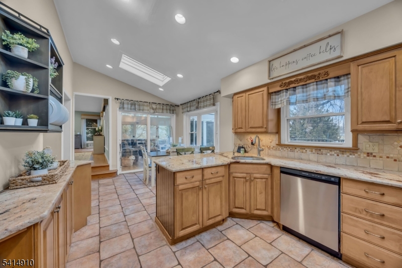 The Seasons - Residential