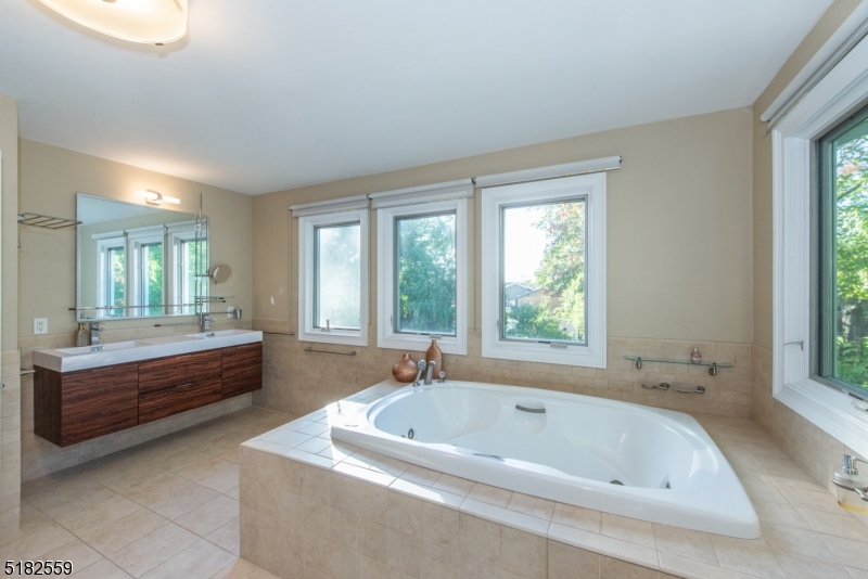 COVENTRY - Residential