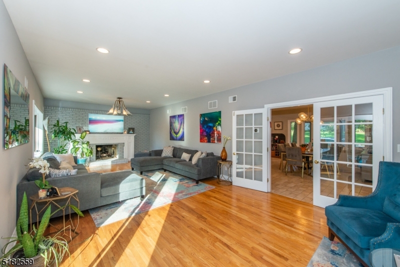 COVENTRY - Residential