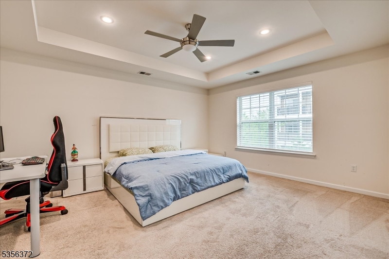 South Plainfield Boro, New Jersey 07080, United States, 3 Bedrooms Bedrooms, ,3 BathroomsBathrooms,Residential,Active,129693