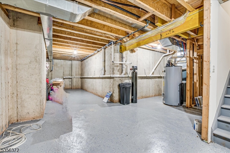 South Plainfield Boro, New Jersey 07080, United States, 3 Bedrooms Bedrooms, ,3 BathroomsBathrooms,Residential,Active,129693