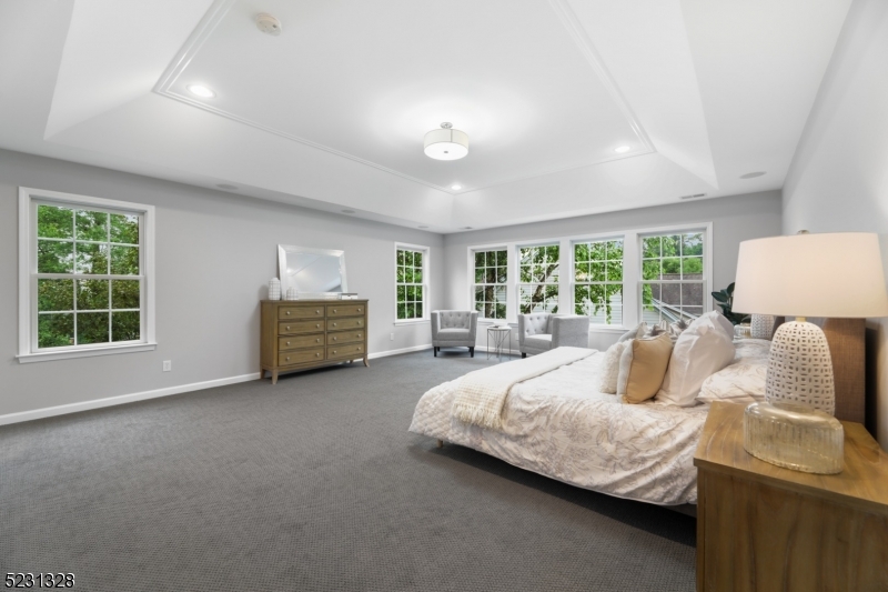 Upper Wyoming - Residential