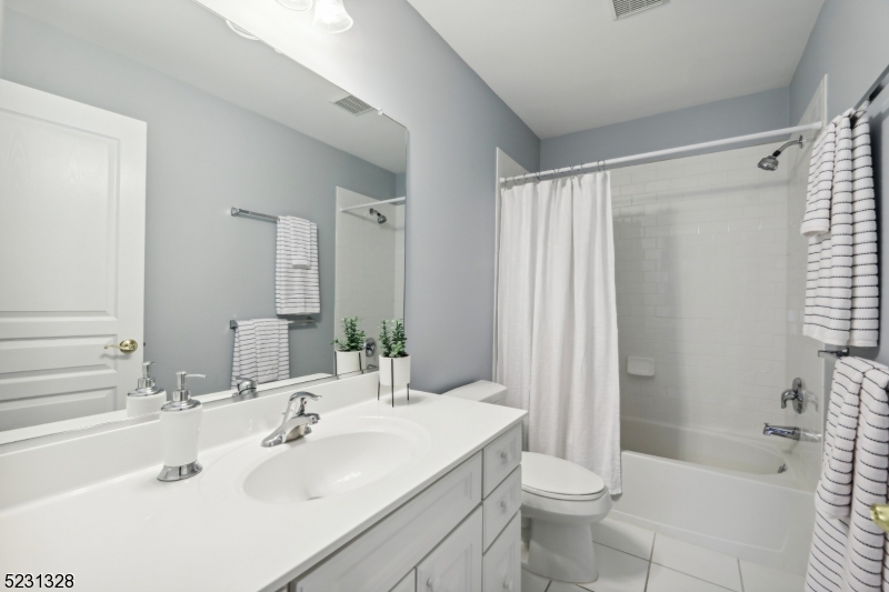 Upper Wyoming - Residential