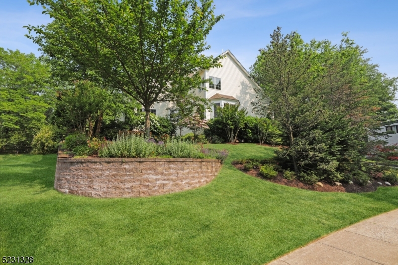 Upper Wyoming - Residential