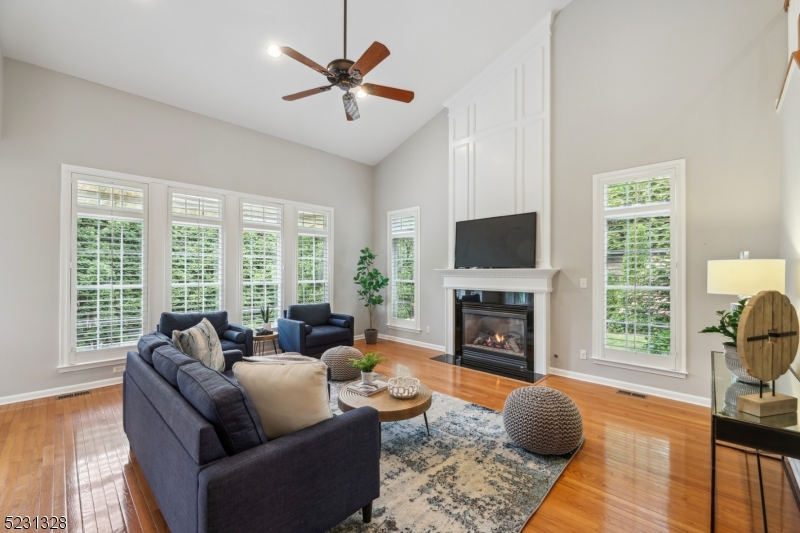 Upper Wyoming - Residential