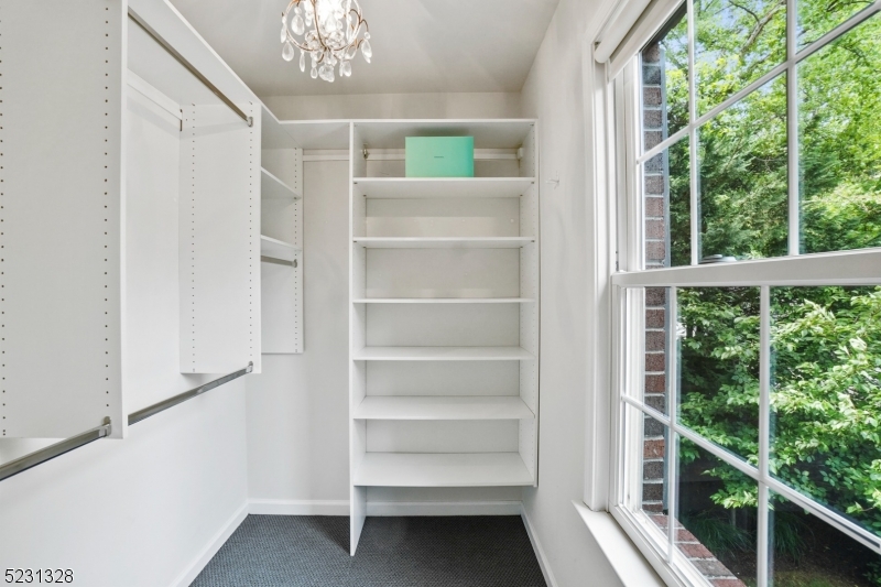 Upper Wyoming - Residential