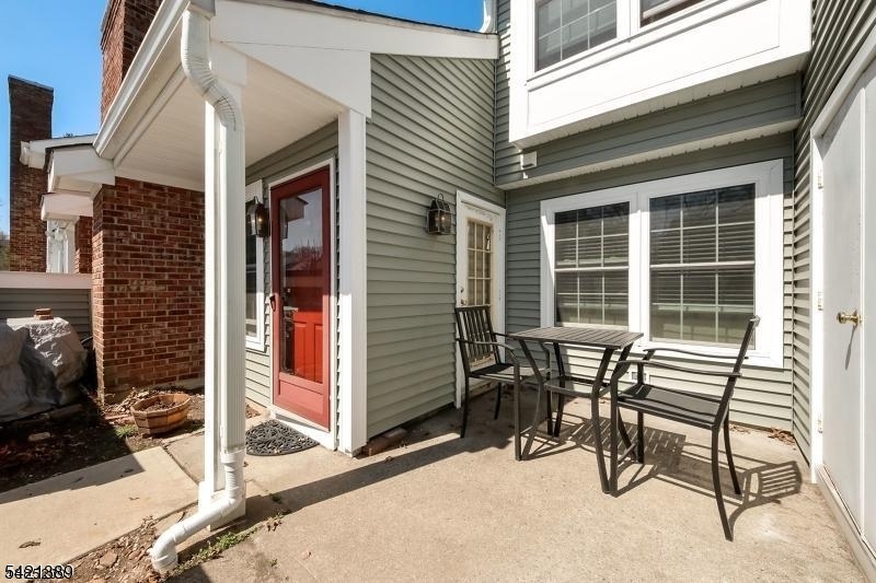 The Pointe - Residential