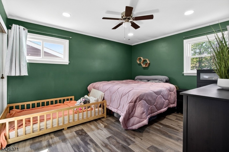 Laurel Park - Residential