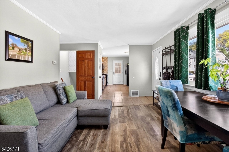 Laurel Park - Residential