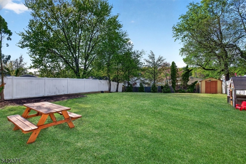 Laurel Park - Residential