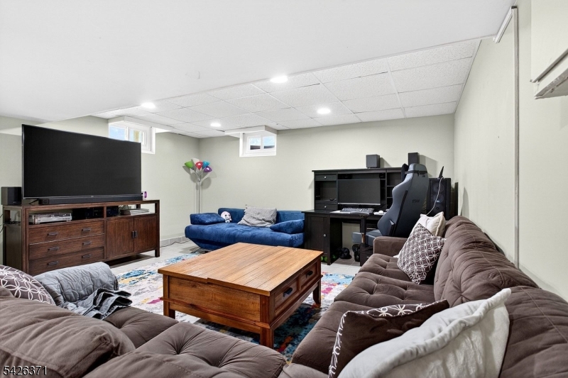 Laurel Park - Residential