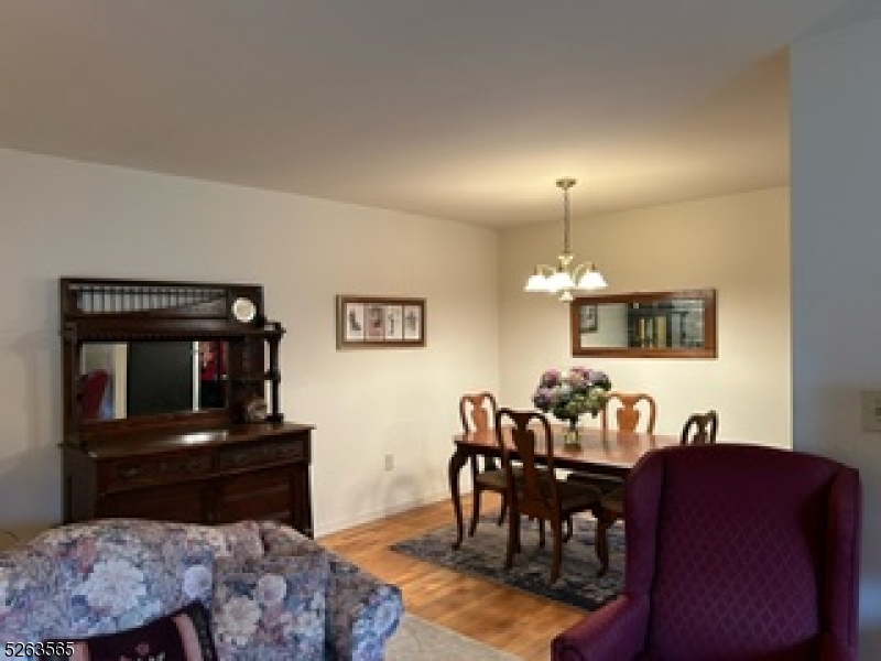 Parsons village - Residential