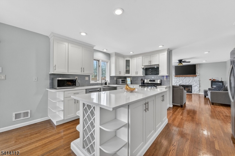 Towering Oaks Section - Residential