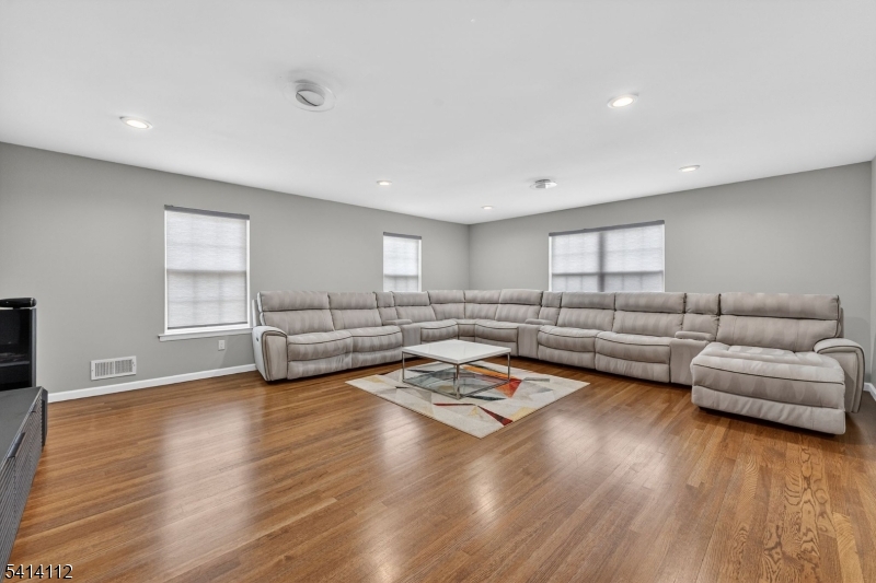 Towering Oaks Section - Residential