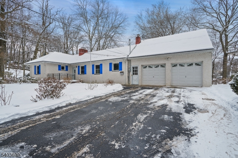 Fayson Lakes- Lakefront - Residential