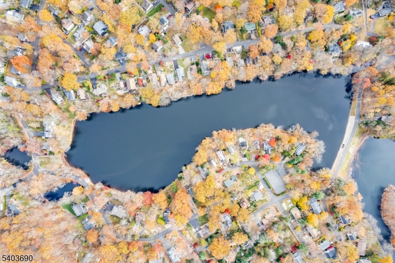 Fayson Lakes- Lakefront - Residential