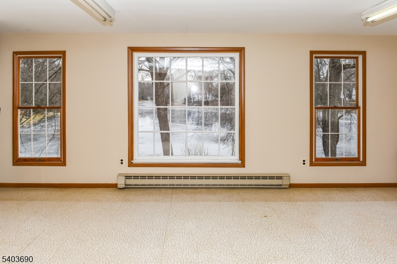 Fayson Lakes- Lakefront - Residential