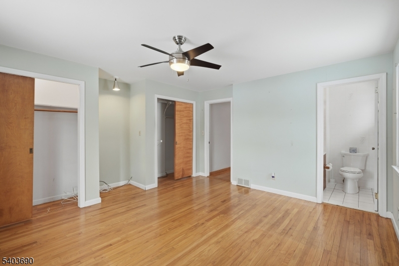 Fayson Lakes- Lakefront - Residential