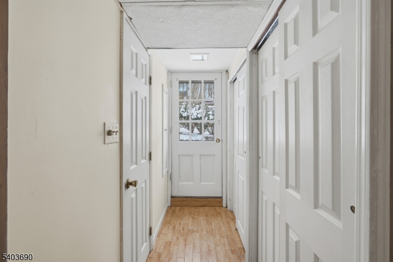 Fayson Lakes- Lakefront - Residential