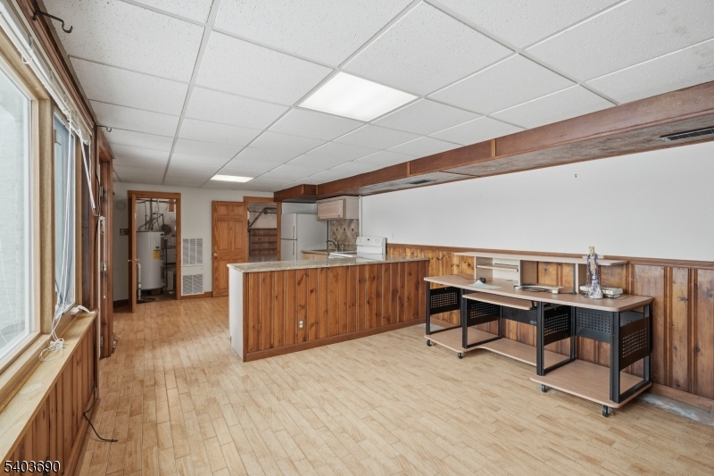 Fayson Lakes- Lakefront - Residential