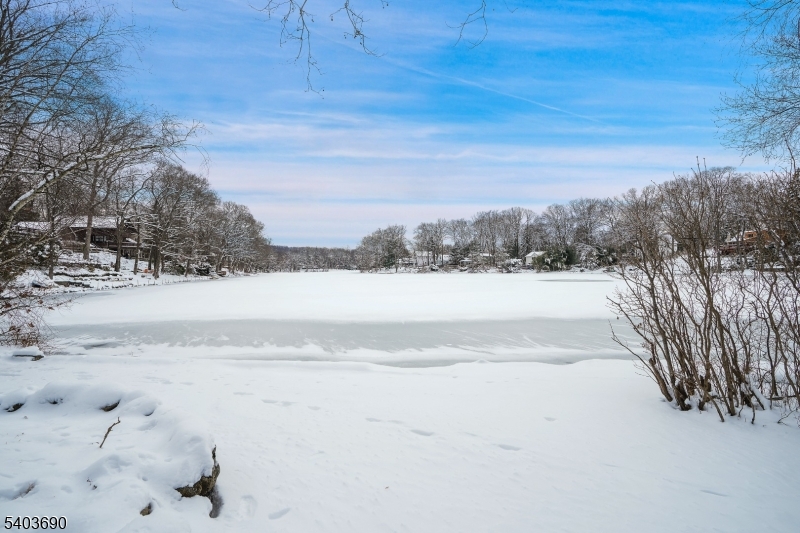 Fayson Lakes- Lakefront - Residential