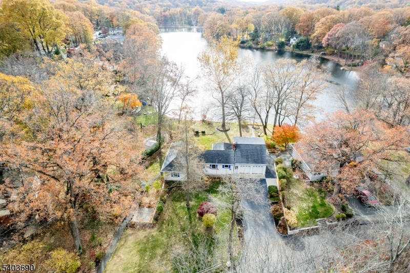 Fayson Lakes- Lakefront - Residential