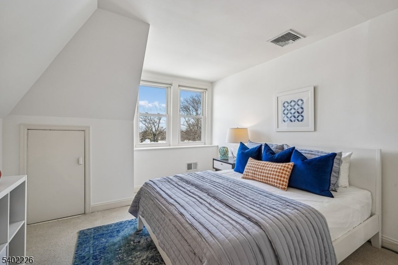 Upper Montclair - Residential