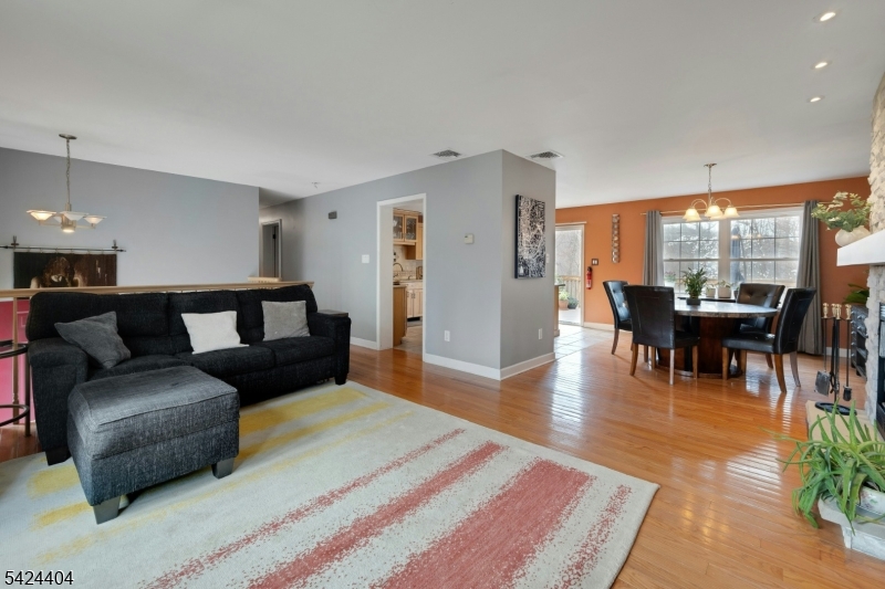 LAKE MOHAWK - Residential