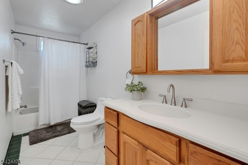 LAKE MOHAWK - Residential