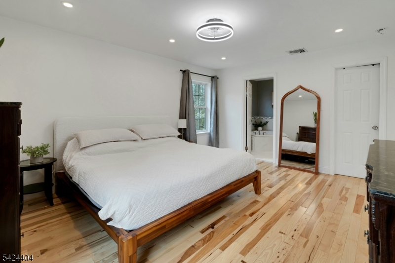 LAKE MOHAWK - Residential