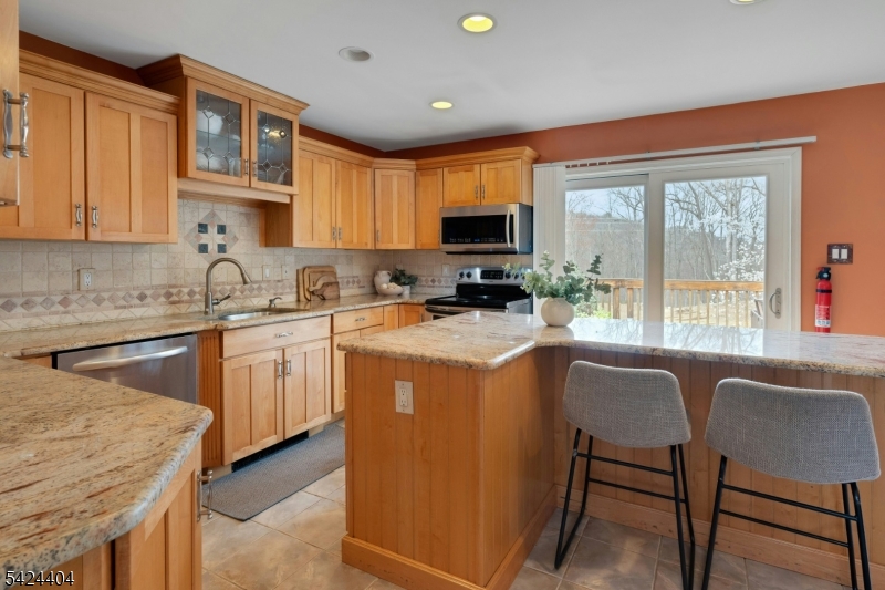 LAKE MOHAWK - Residential