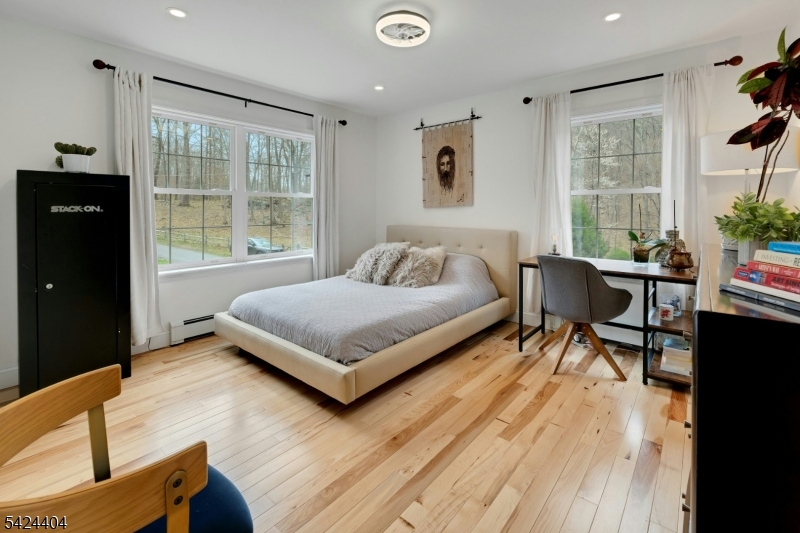 LAKE MOHAWK - Residential