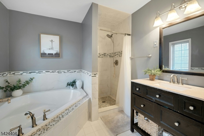 LAKE MOHAWK - Residential