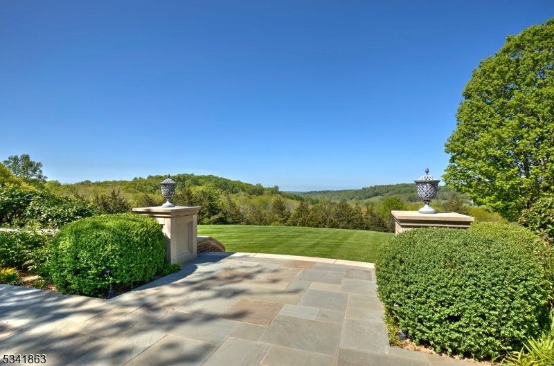 Bernardsville Mountain - Residential