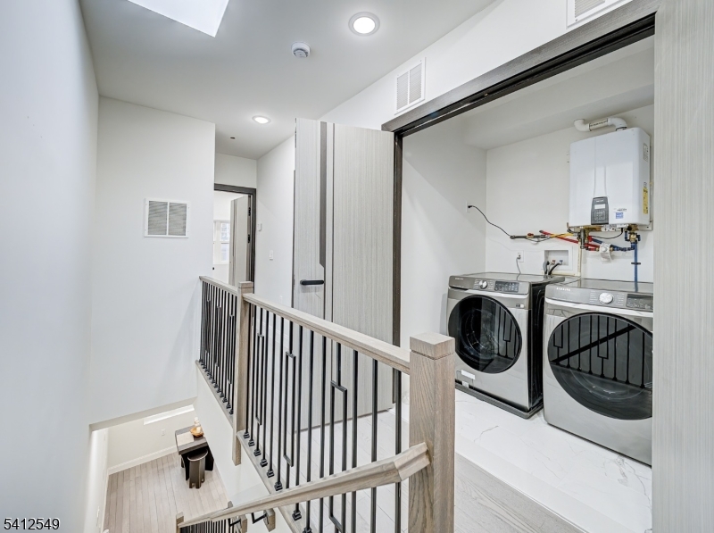 The Clifton Place - Residential