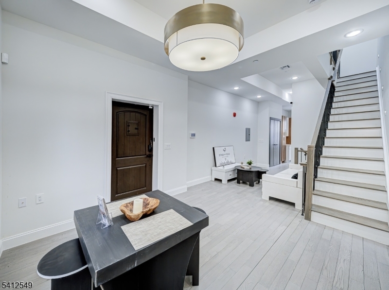 The Clifton Place - Residential