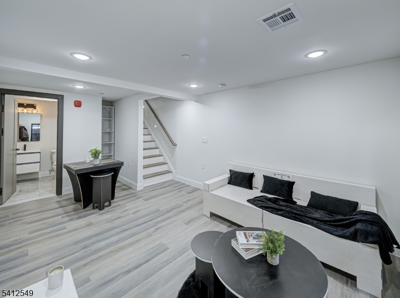 The Clifton Place - Residential