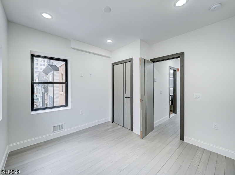 The Clifton Place - Residential