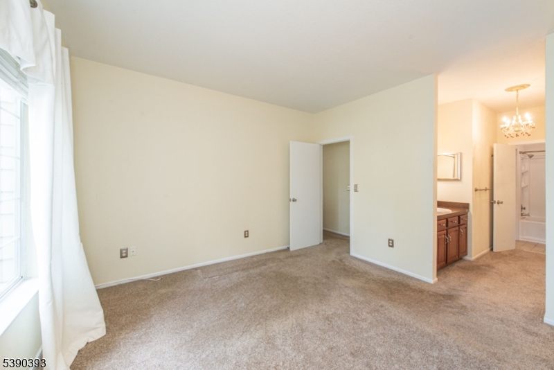 Wynnewood in The Hills - Residential Lease