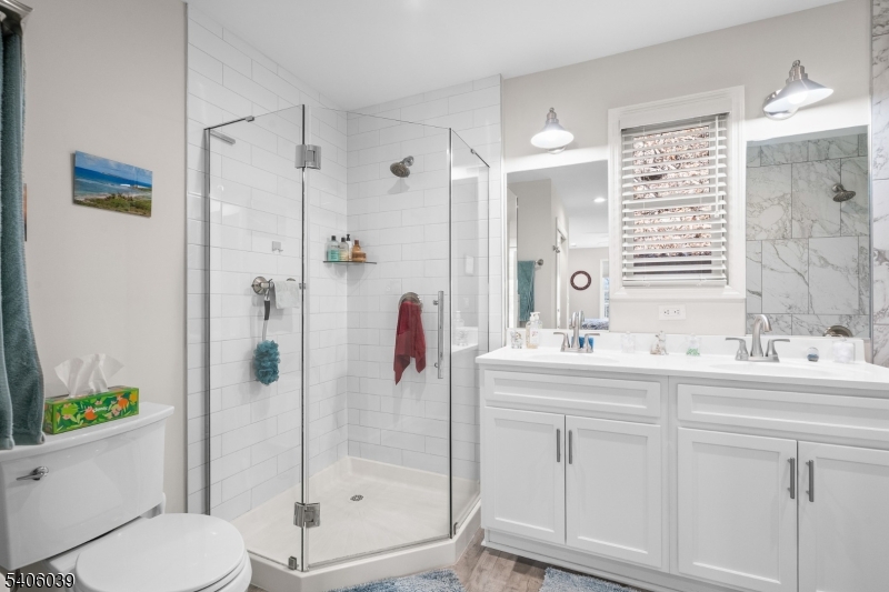 Lakeside Village - Residential