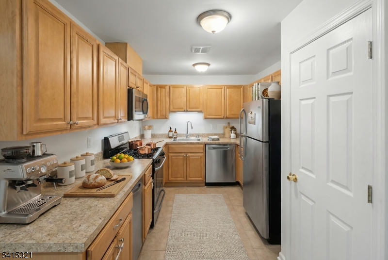 Harmon Cove II - Residential Lease