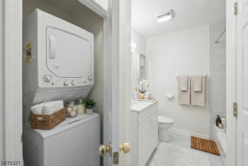 Harmon Cove II - Residential Lease