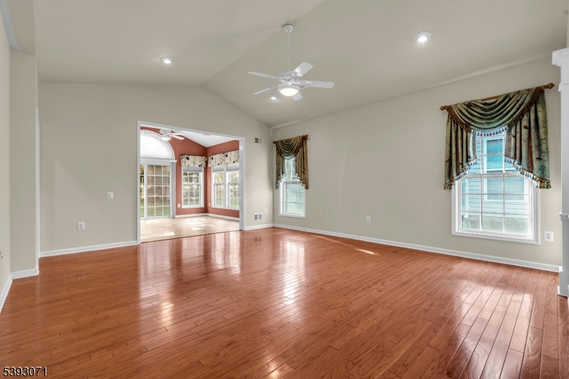 Somerset Run - Residential