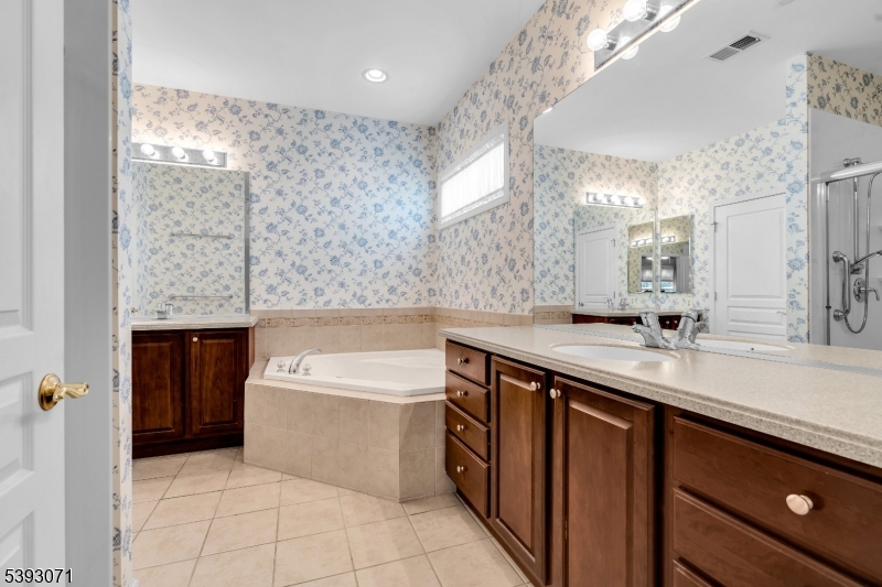 Somerset Run - Residential