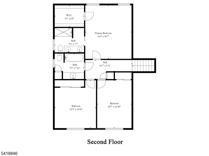 Main image without alt text