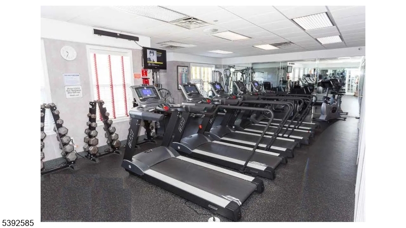 Lake Ridge Adult Community - Residential