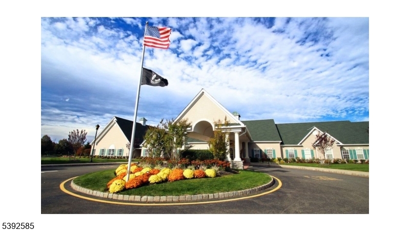 Lake Ridge Adult Community - Residential