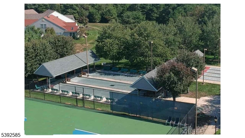 Lake Ridge Adult Community - Residential