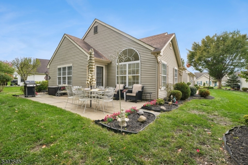 Lake Ridge Adult Community - Residential