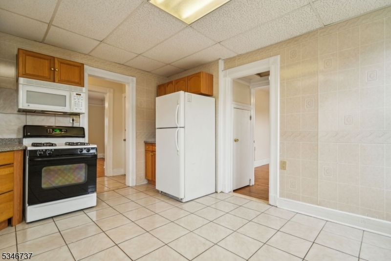 Lackawanna Plaza - Residential Lease